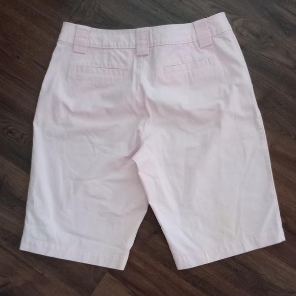 Tommy Bahama Women's Pink Bermuda Shorts, Size 6 - Picture 2 of 11